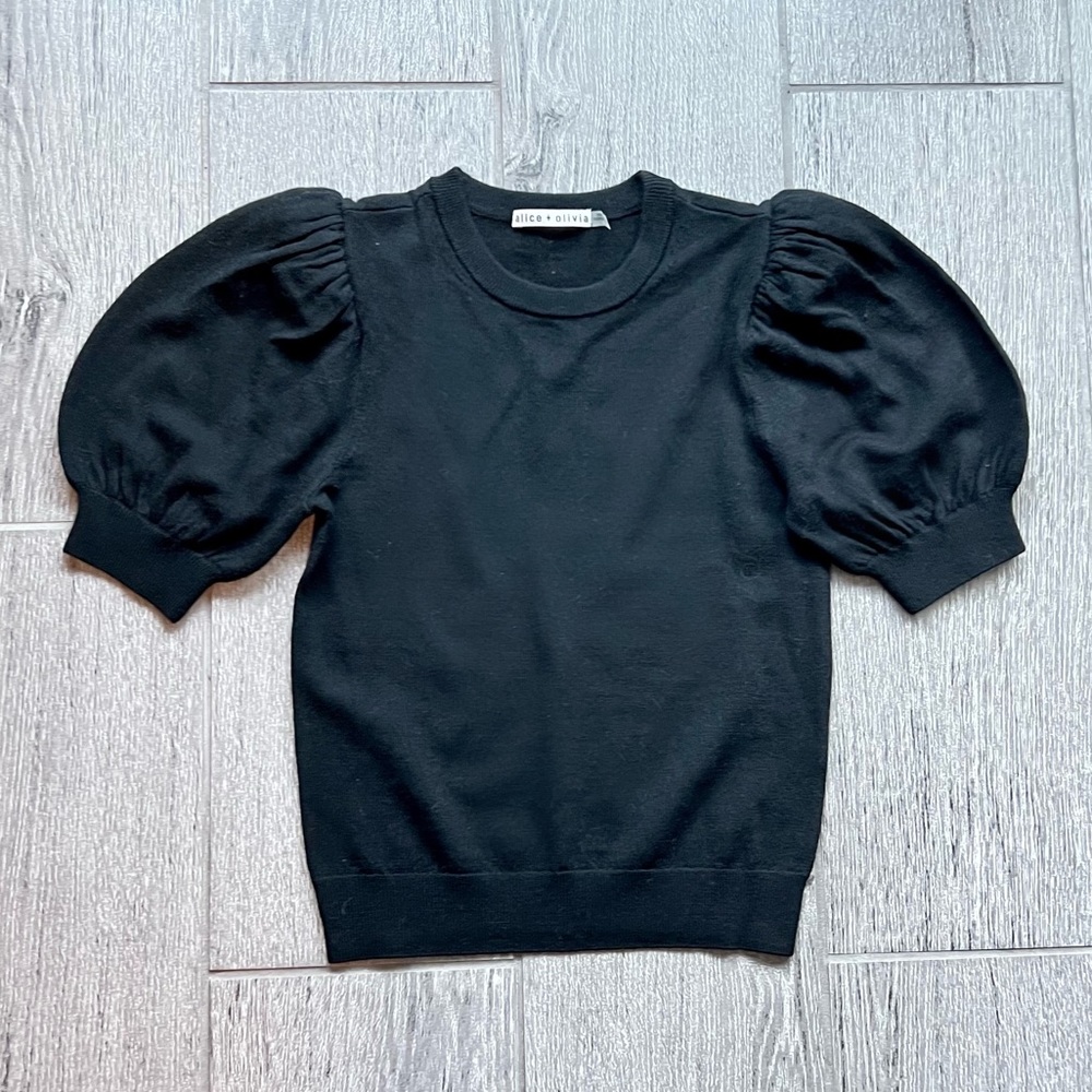 Alice + Olivia Brady Puff-Sleeve Top